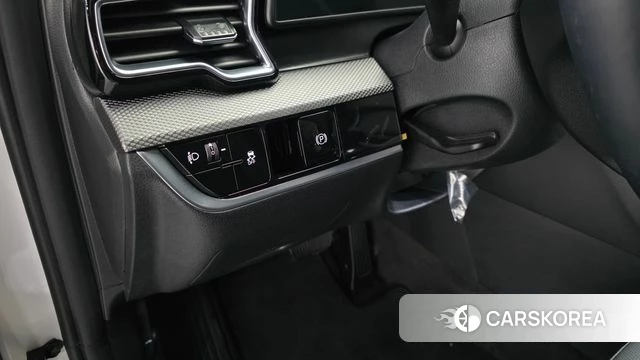 Kia Sportage 5th Generation 2024 Белый из Кореи, фото 5