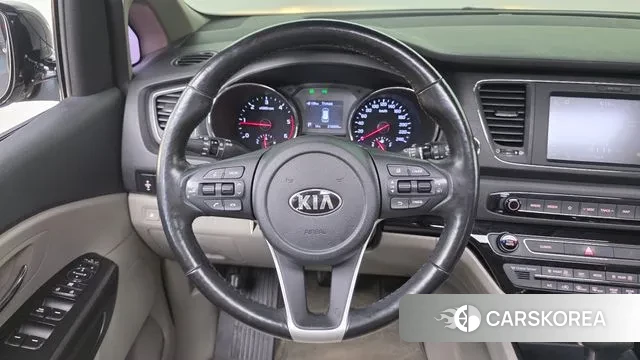 Kia The New Carnival 2018 Черный из Кореи, фото 5