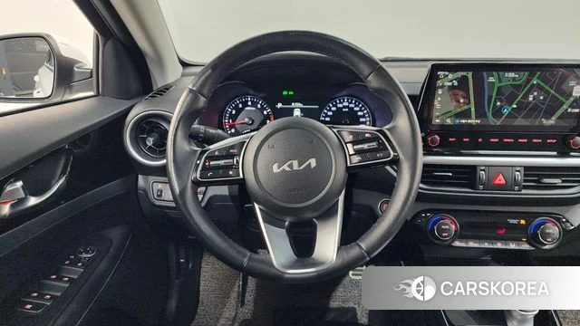 Kia The New K3 2nd generation 2024 Белый из Кореи, фото 5