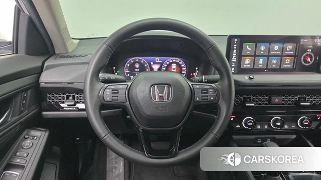 Honda Accord 11th Generation 2024 Белый из Кореи, фото 5