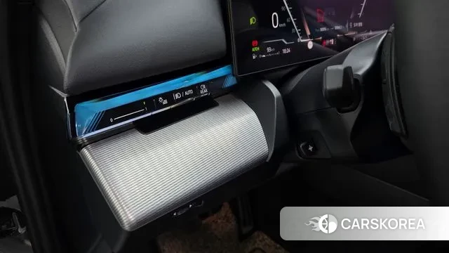 BMW 5 Series (G60) 2024 Серый из Кореи, фото 5