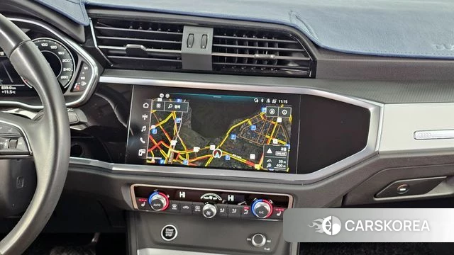 Audi Q3 (F3) 2023 Белый из Кореи, фото 5