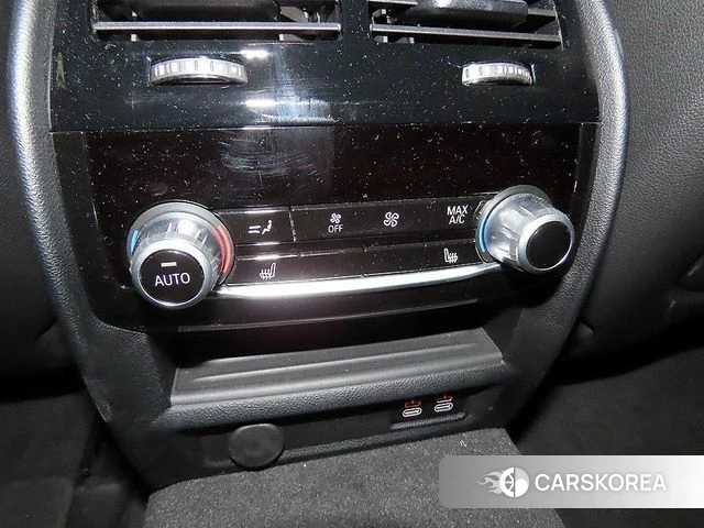 BMW 5 Series (G30) 2023 Черный из Кореи, фото 5