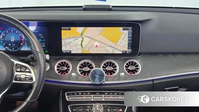 Mercedes-Benz E-Class W213 2018 Белый из Кореи, фото 5