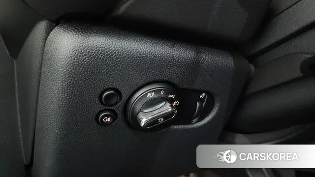 Mini Cooper 2022 Жемчужный цвет из Кореи, фото 5