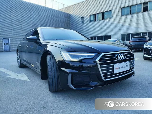 Audi A6L 2021 Черный из Китая, фото 5