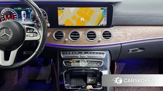 Mercedes-Benz E-Class W213 2020 Белый из Кореи, фото 5