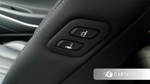 Genesis GV80 2022 Черный из Кореи, фото 5