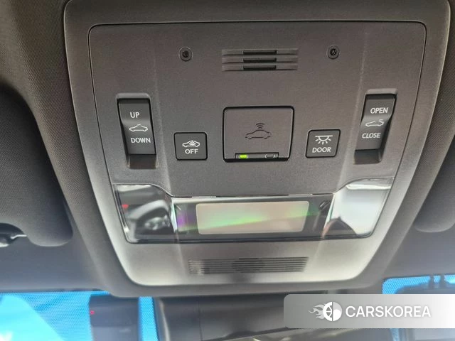 Lexus ES300h 7th generation 2026 Серебристо-серый из Кореи, фото 5