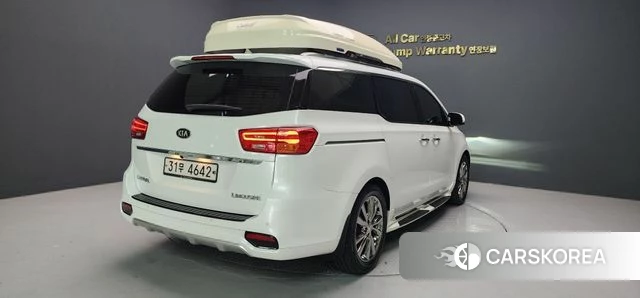 Kia The New Carnival 2018 Белый из Кореи, фото 5