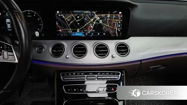 Mercedes-Benz E-Class W213 2021 Белый из Кореи, фото 5