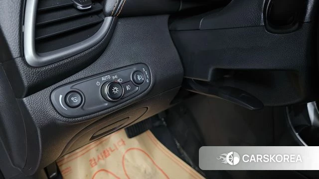 Chevrolet (GM Daewoo) The New Trax 2019 Красный из Кореи, фото 5
