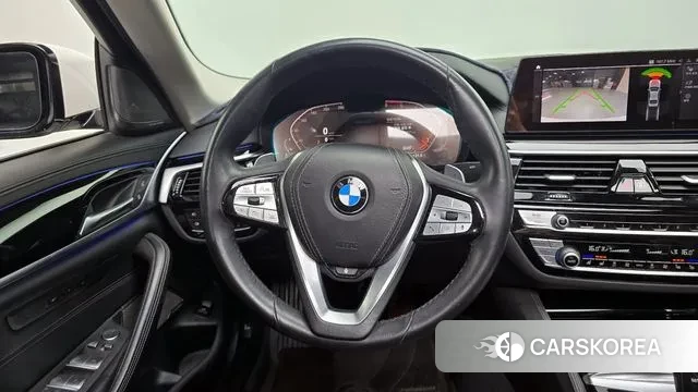 BMW 5 Series (G30) 2020 Белый из Кореи, фото 5