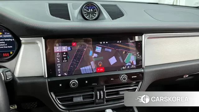 Porsche Macan 2023 Белый из Кореи, фото 5