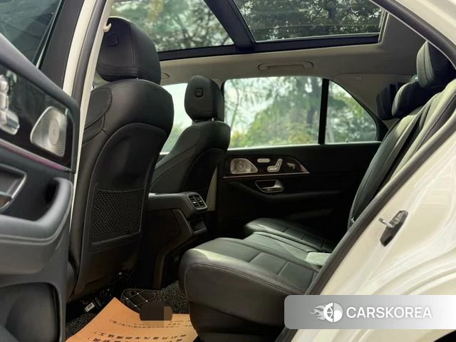 Mercedes-Benz GLE (import) 2022 Белый из Китая, фото 5