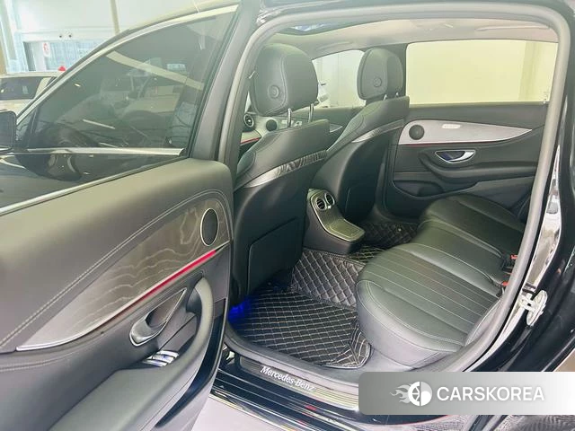 Mercedes-Benz E-class 2021 Черный из Китая, фото 5