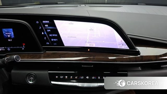Cadillac Escalade 5th Generation 2022 Белый из Кореи, фото 5