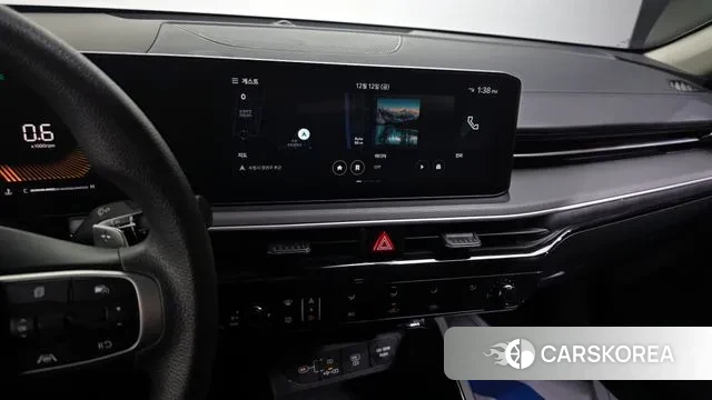 Kia The New K5 3rd generation 2024 Белый из Кореи, фото 5