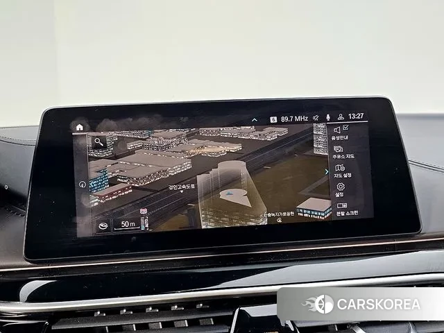 BMW 5 Series (G30) 2020 Синий из Кореи, фото 5