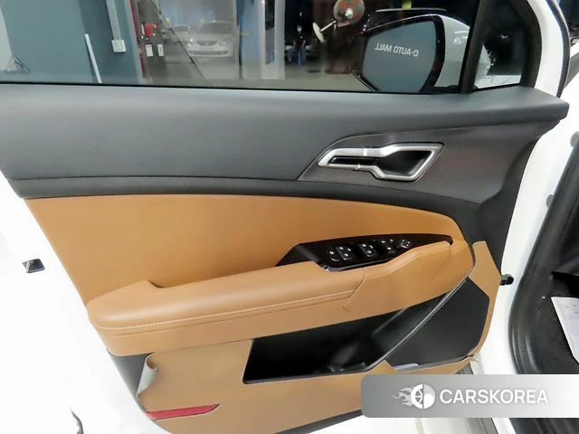 Kia Sportage 5th Generation 2024 Белый из Кореи, фото 5