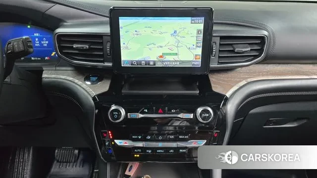 Ford Explorer 6th Generation 2022 Белый из Кореи, фото 5