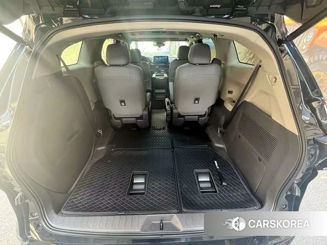 Toyota Grevia 2024 Черный из Китая, фото 5