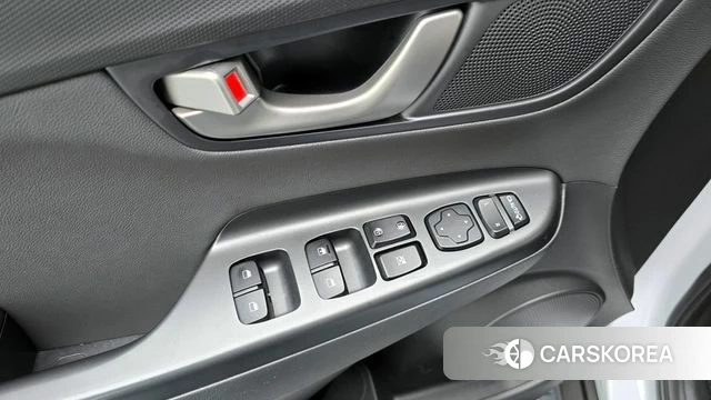 Hyundai Kona 2018 Белый из Кореи, фото 5