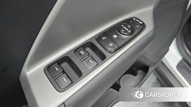 Kia Niro Plus 2022 Белый из Кореи, фото 5