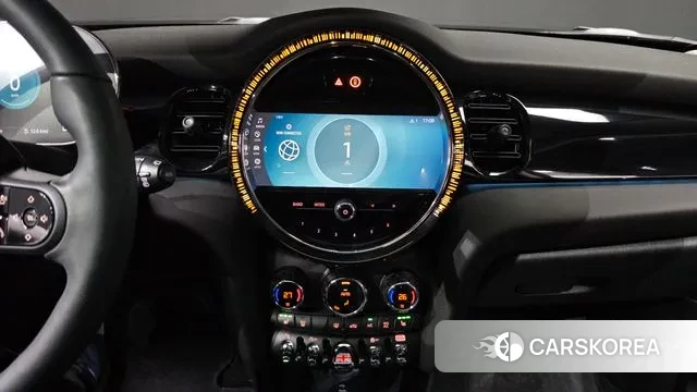 Mini Cooper 2023 Белый из Кореи, фото 5