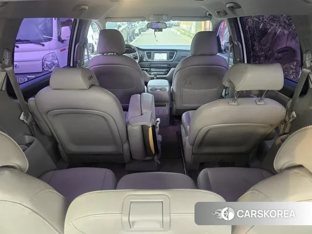 Kia The New Carnival 2019 Белый из Кореи, фото 5