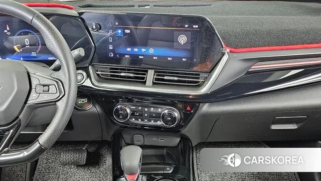 Chevrolet (GM Daewoo) Trax Crossover 2023 Белый из Кореи, фото 5