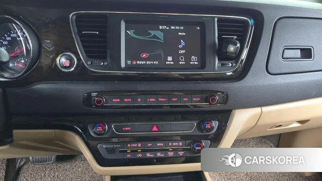 Kia The New Carnival 2019 Белый из Кореи, фото 5