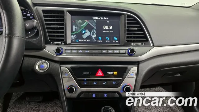 Hyundai Avante AD id 2213618 из Кореи 5