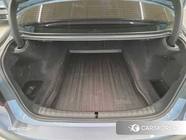 BMW 5 Series (G30) 2018 Серый из Кореи, фото 5