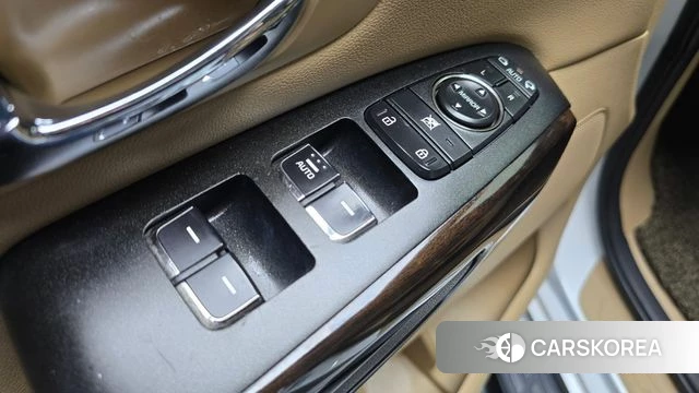Kia The New Carnival 2018 Белый из Кореи, фото 5
