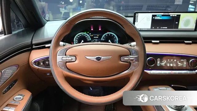 Genesis GV70 2023 Белый из Кореи, фото 5