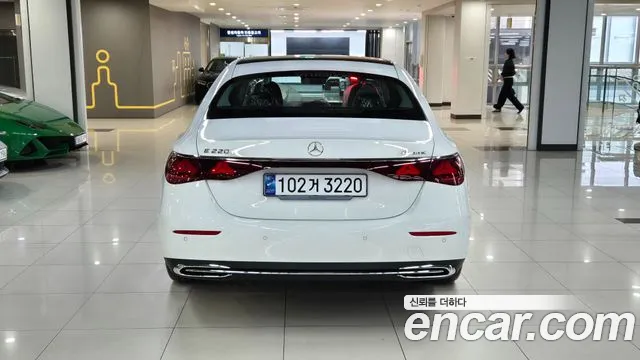 Mercedes-Benz E-Class W214 id 2702946 из Кореи 5
