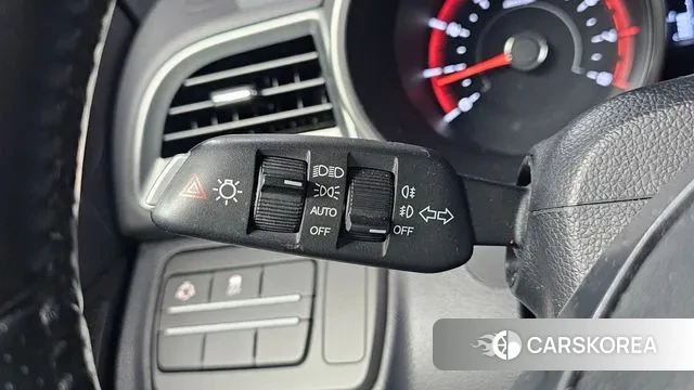 Ssangyong Tivoli Armor 2018 Белый из Кореи, фото 5