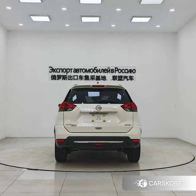 Nissan Qijun 2022 Белый из Китая, фото 5