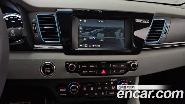 Kia Niro 2018 Синий из Кореи, фото 5