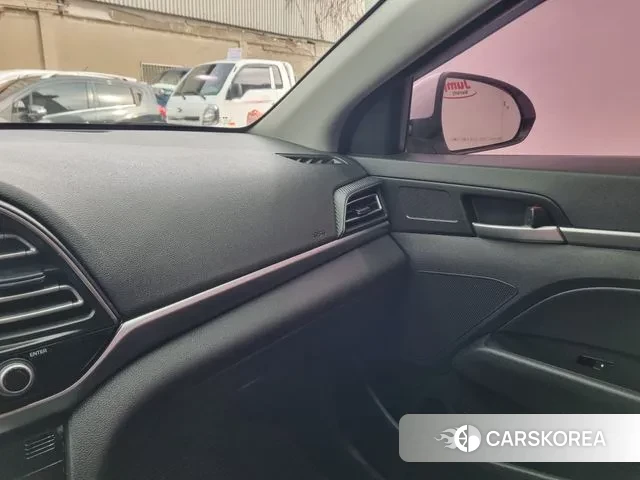 Hyundai The New Avante AD 2019 Белый из Кореи, фото 5