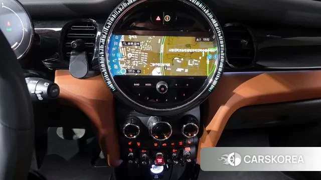 Mini Cooper S 2024 Красный из Кореи, фото 5