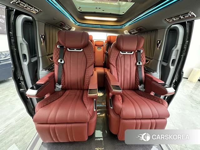 Mercedes-Benz V-class 2024 Черный из Китая, фото 5