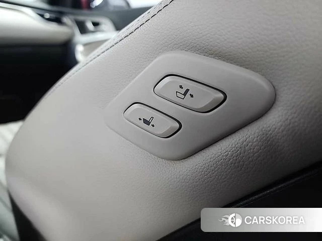 Genesis The New G70 2021 Красный из Кореи, фото 5