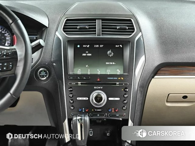 Ford Explorer 2018 Белый из Кореи, фото 5