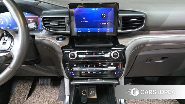 Ford Explorer 6th Generation 2021 Серый из Кореи, фото 5