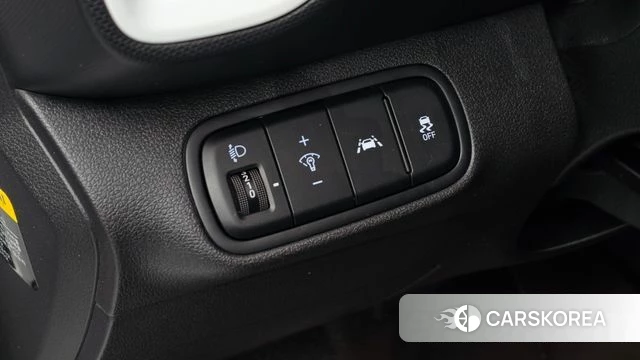 Hyundai Venue 2019 Белый из Кореи, фото 5