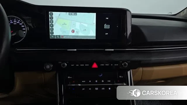 Kia Carnival 4th generation 2023 Белый из Кореи, фото 5