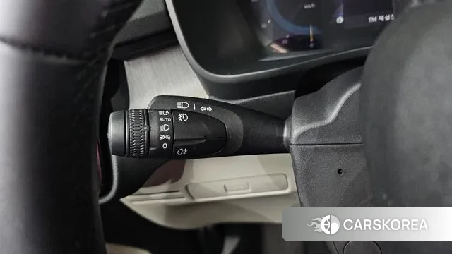 Volvo XC40 2024 Черный из Кореи, фото 5