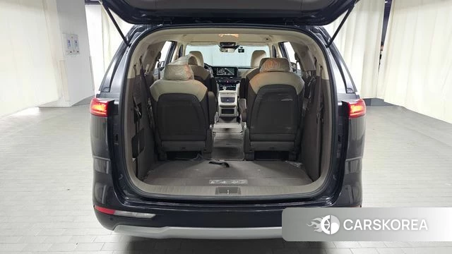 Kia Carnival 4th generation 2023 Серый из Кореи, фото 5